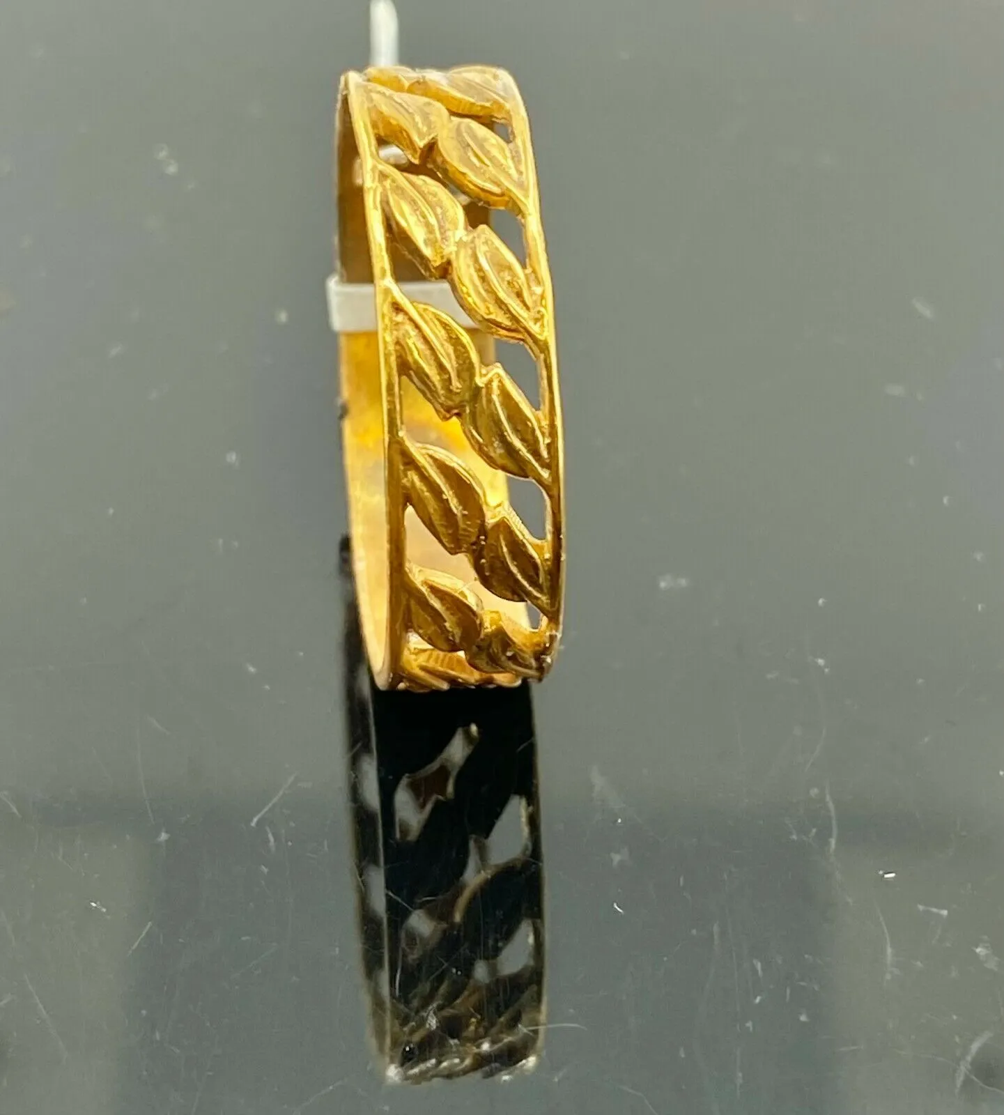 22k Ring Solid Gold ELEGANT Charm Ladies Leaf Band SIZE 11 RESIZABLE r2351