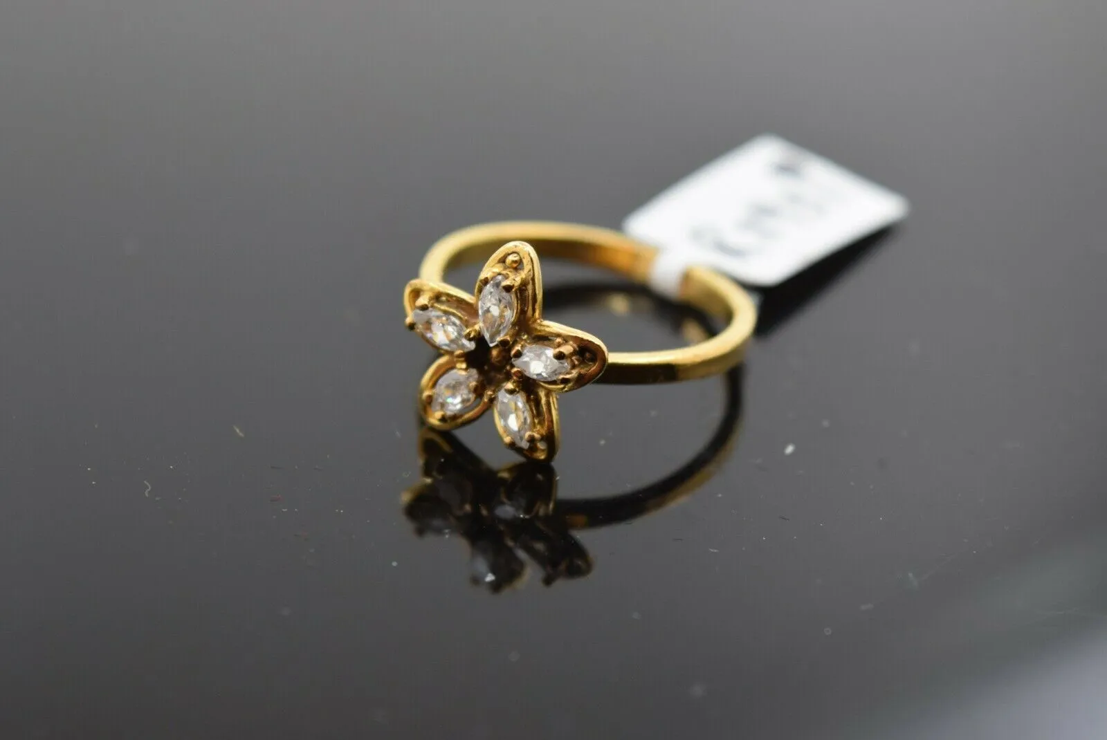 22k Ring Solid Gold ELEGANT Charm Ladies Ring SIZE 7.5 RESIZABLE r2931mon