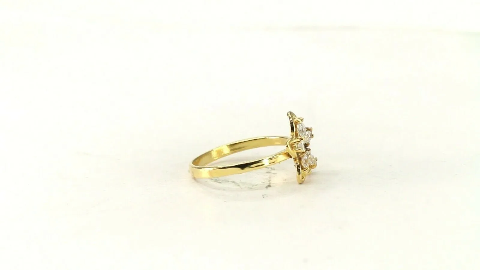 22k Ring Solid Gold ELEGANT Charm Ladies Ring SIZE 7.5 RESIZABLE r2931mon