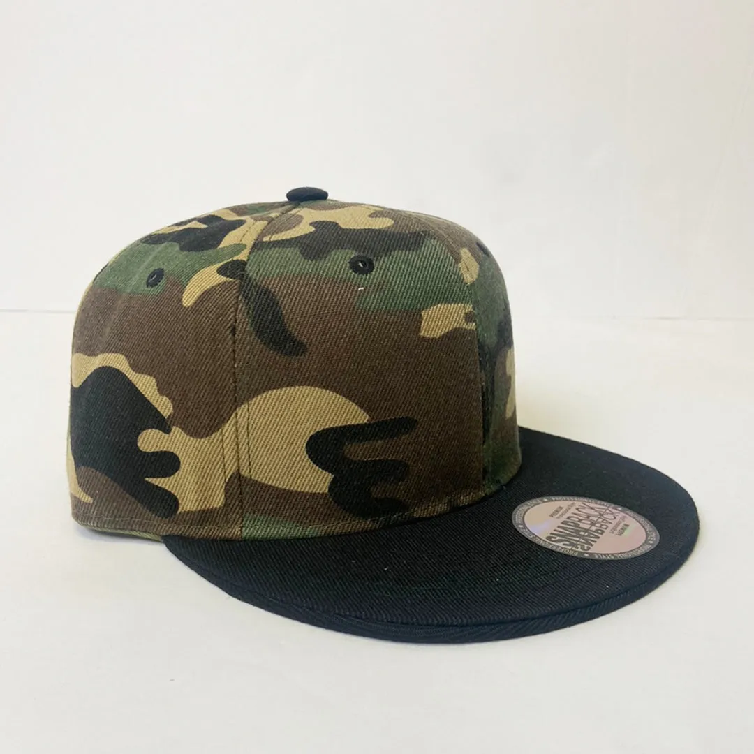 5 Panel Snapback Green Camo Hat - Classic Two Tone