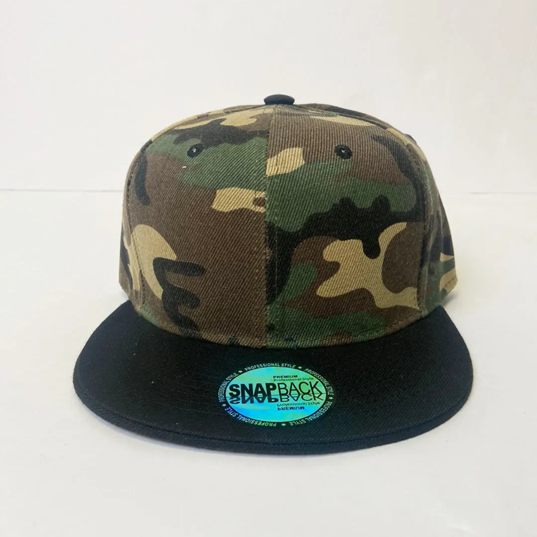 5 Panel Snapback Green Camo Hat - Classic Two Tone