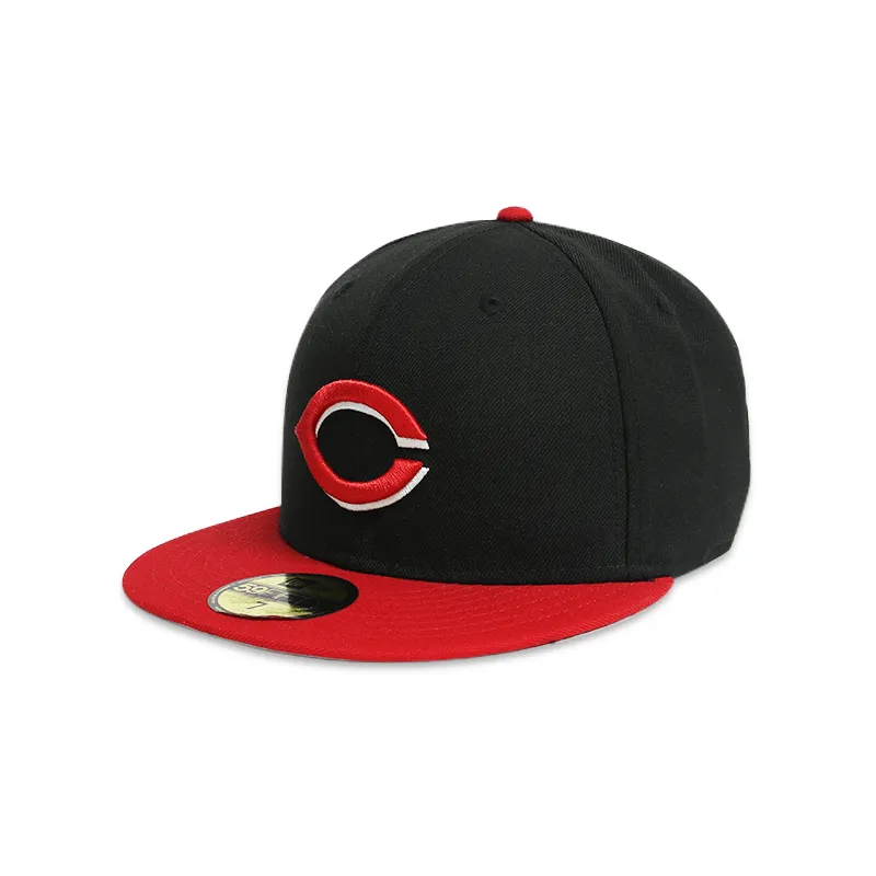 Cincinnati Reds Men's Black Fitted Hat;