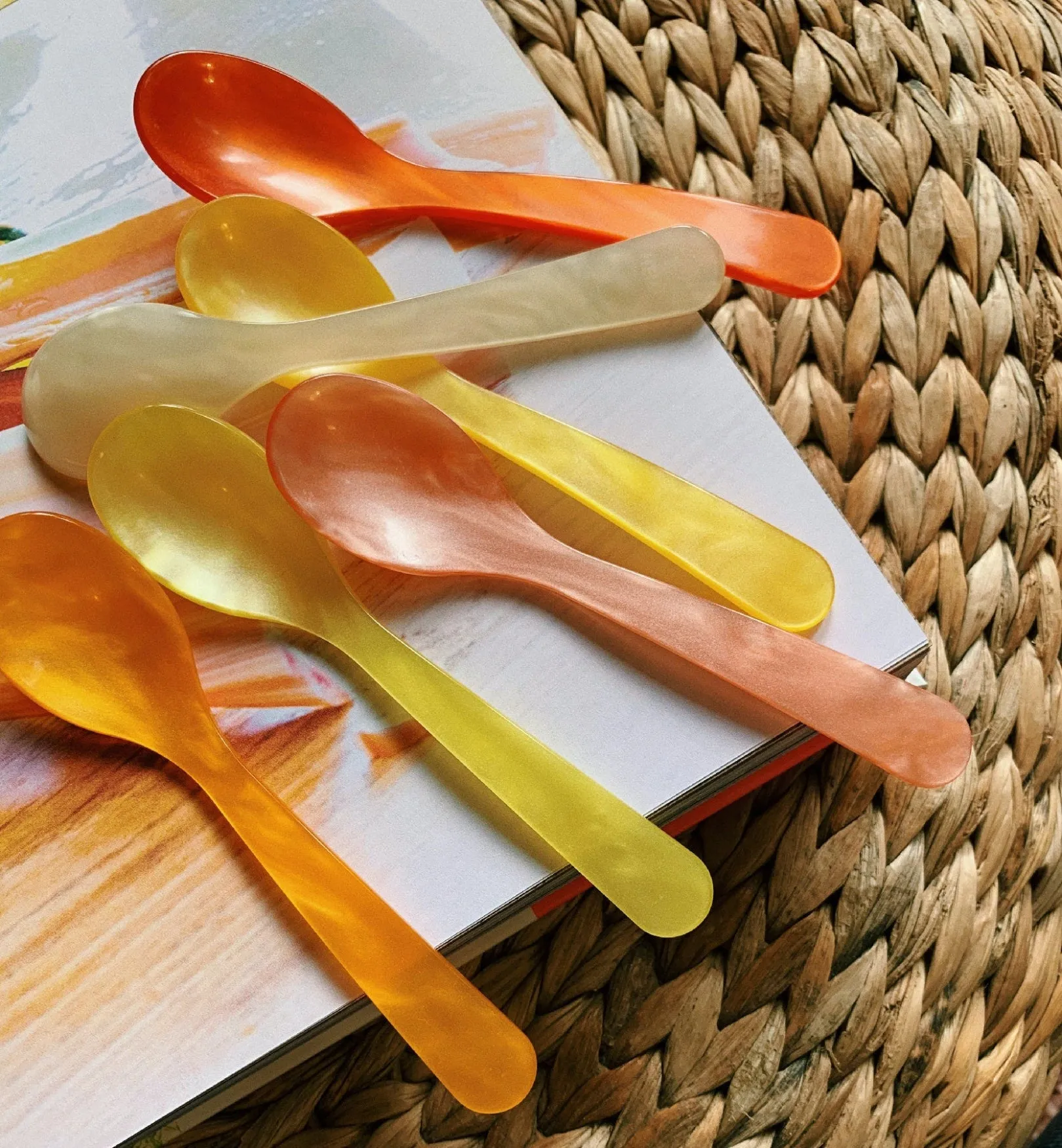 Acrylic Yellow Spoon Set