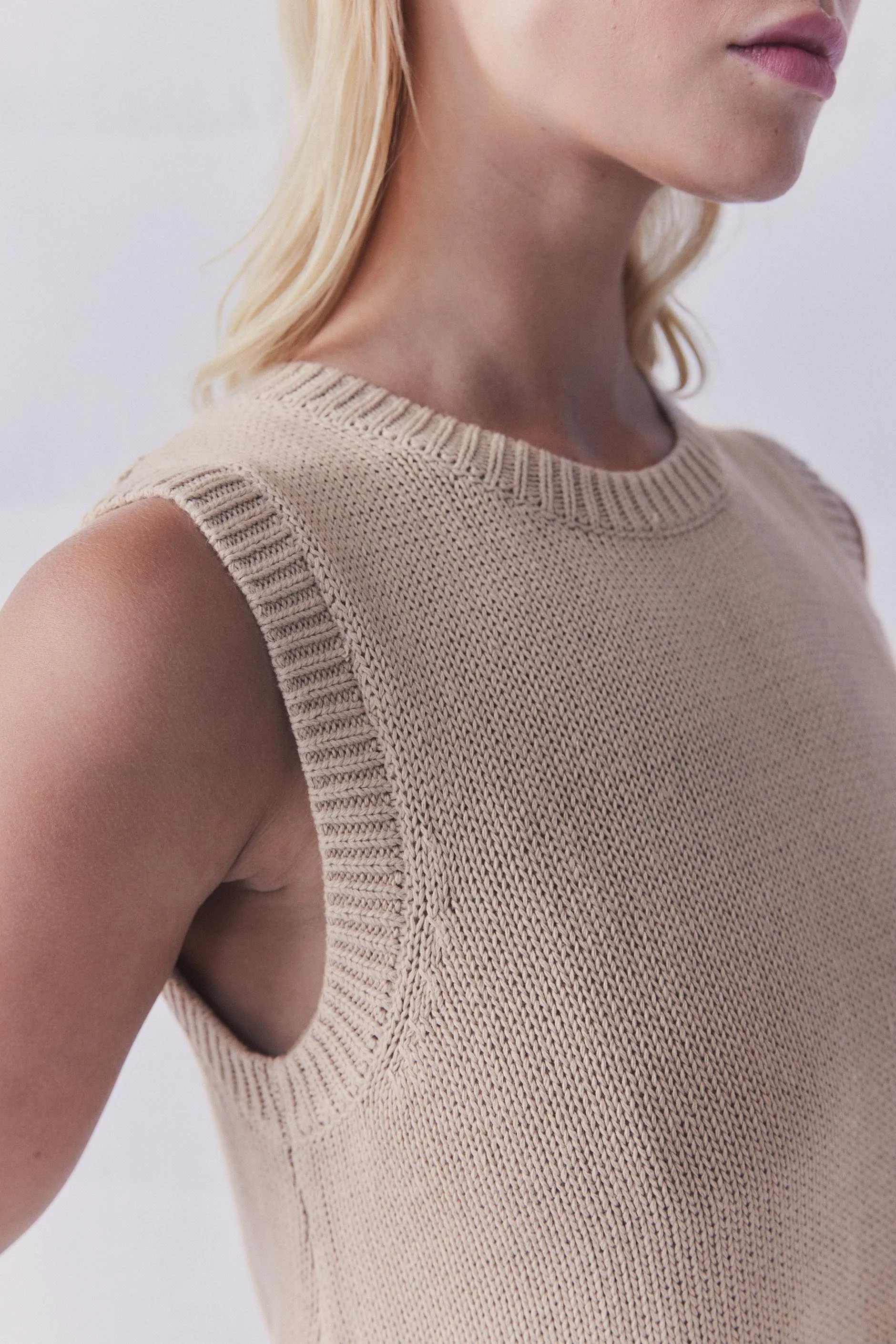 D-Luxe Linen Knit Tank