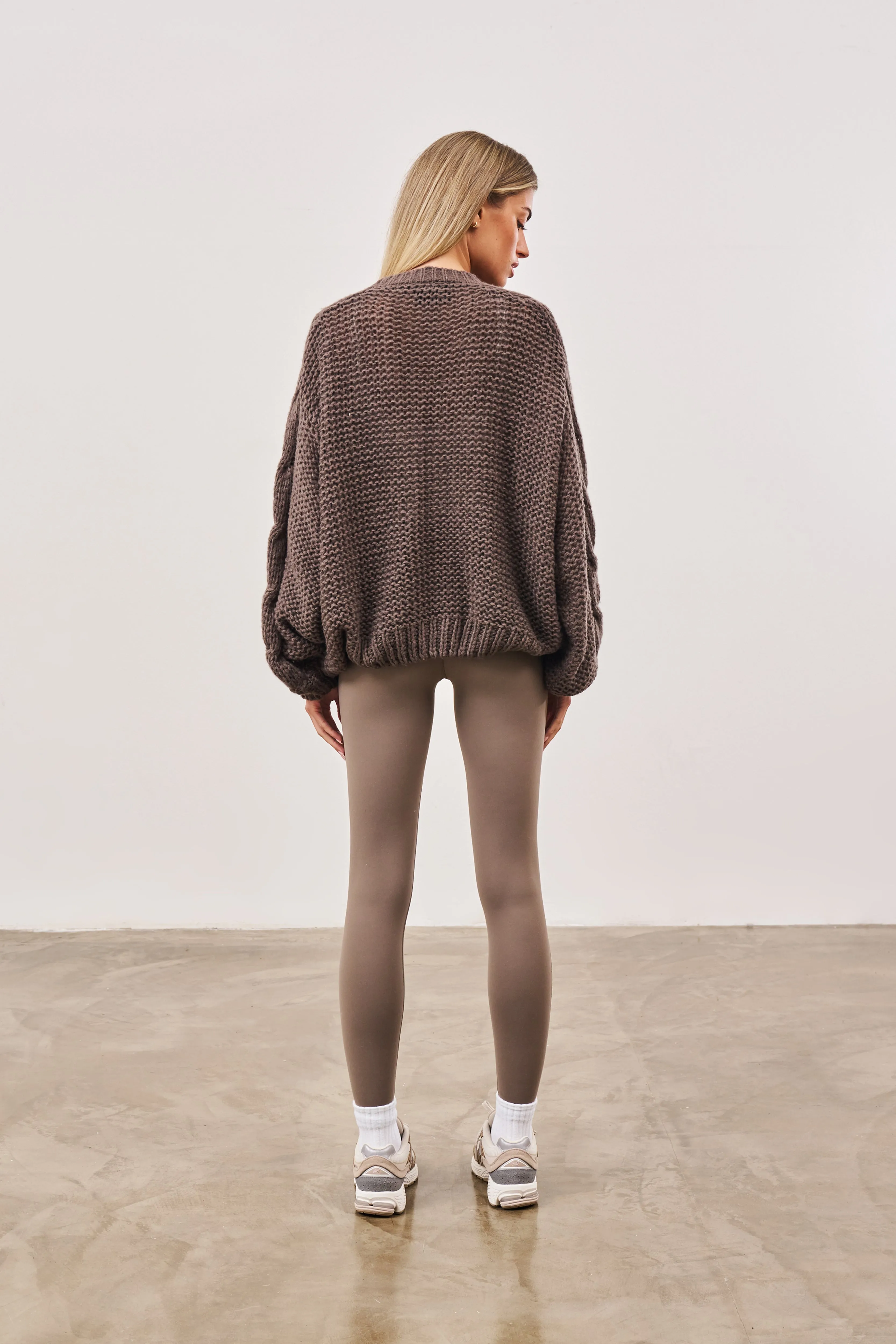 EMBLEM OVERSIZED KNIT JUMPER - COCOA