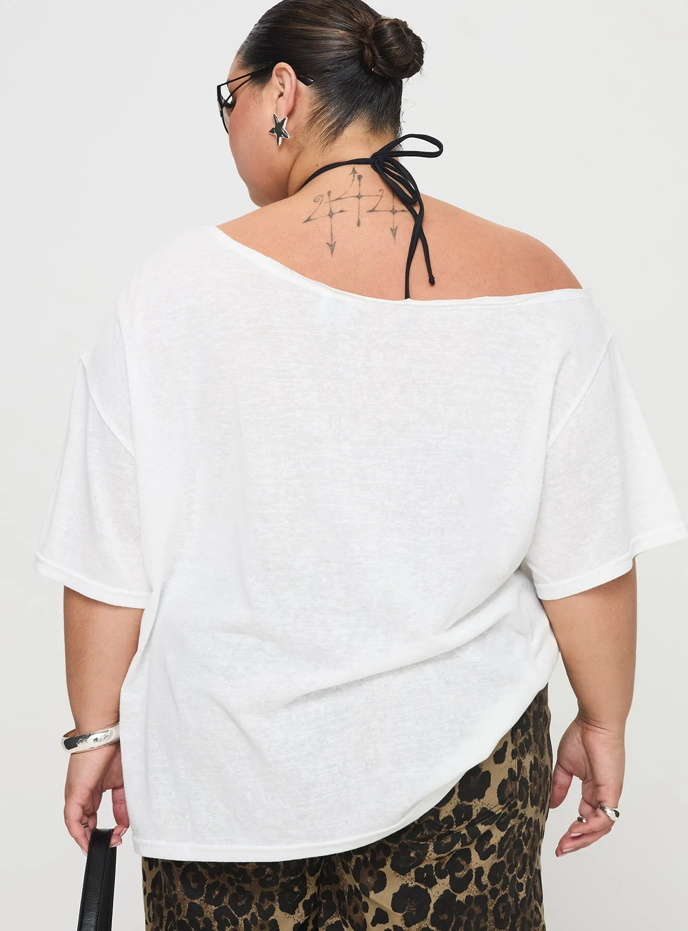 White Curve Off The Shoulder Kippa Tee