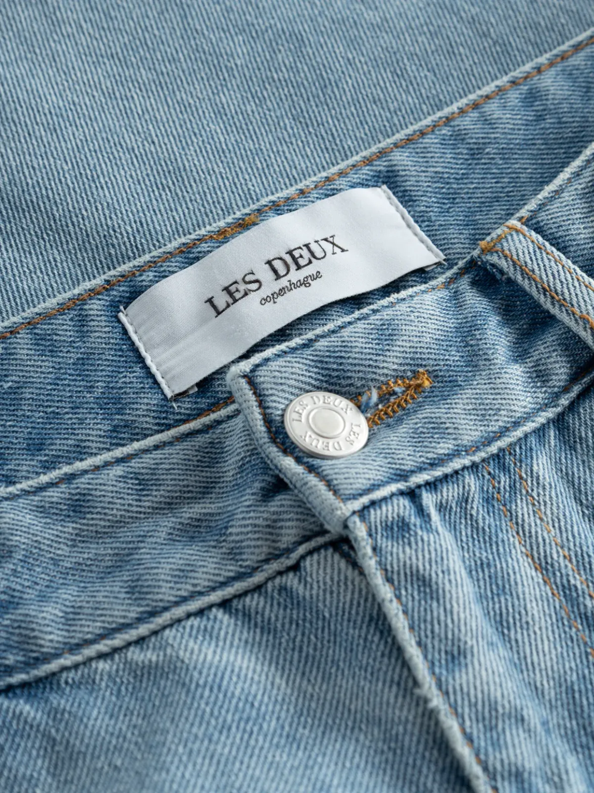 Les Deux Ryder Relaxed Jeans