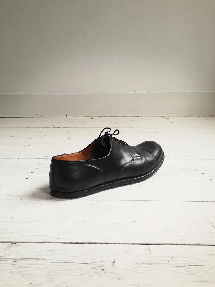 Maison Martin Margiela black heel-less oxfords size 40 from spring 2000