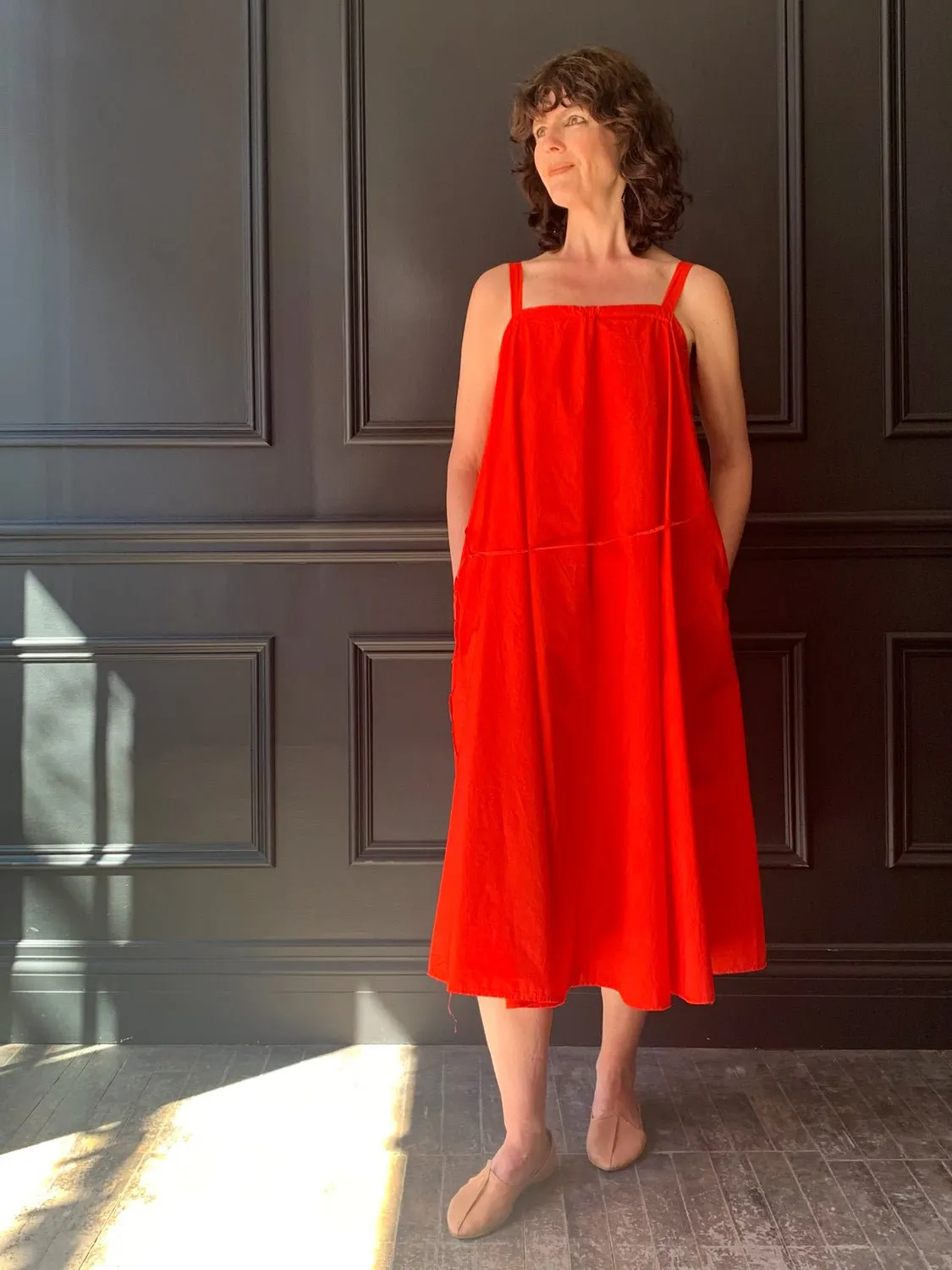 MANUELLE GUIBAL Crazy Red Robe Bretelle Dress Uba