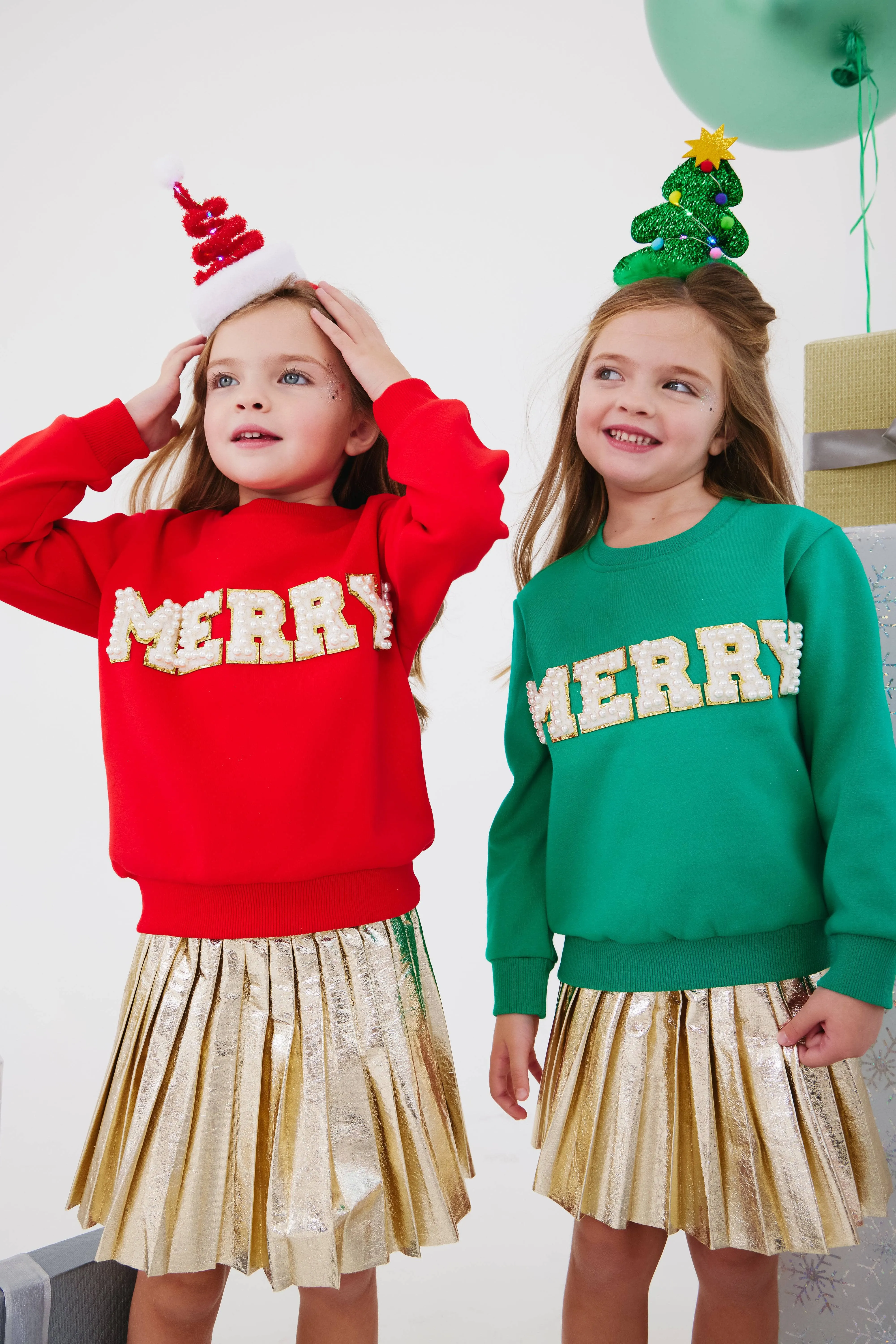 Merry Pearl Sweatshirt