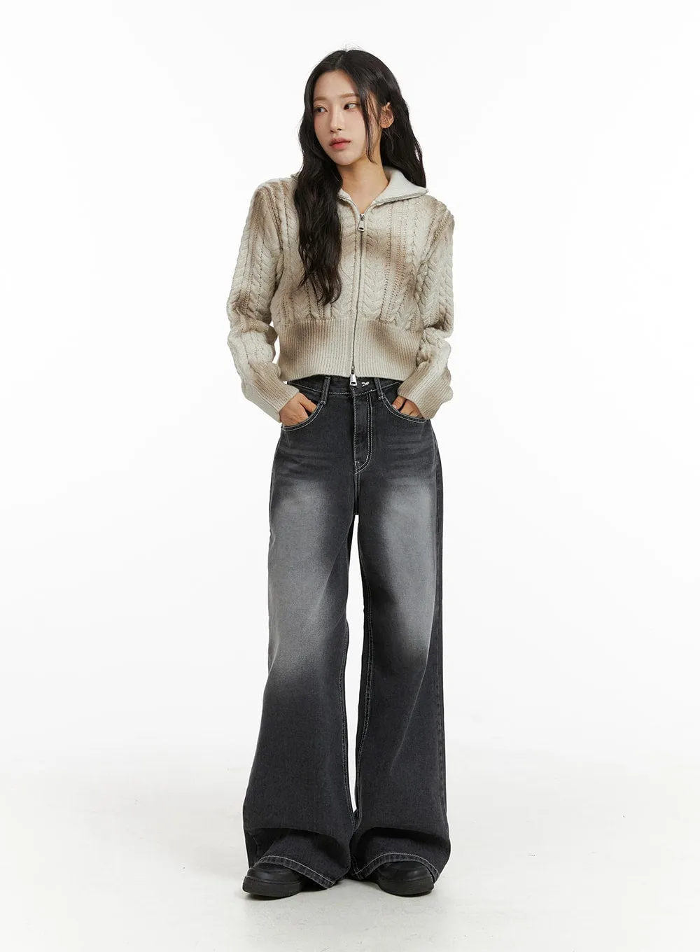 Wide Leg Button Jeans