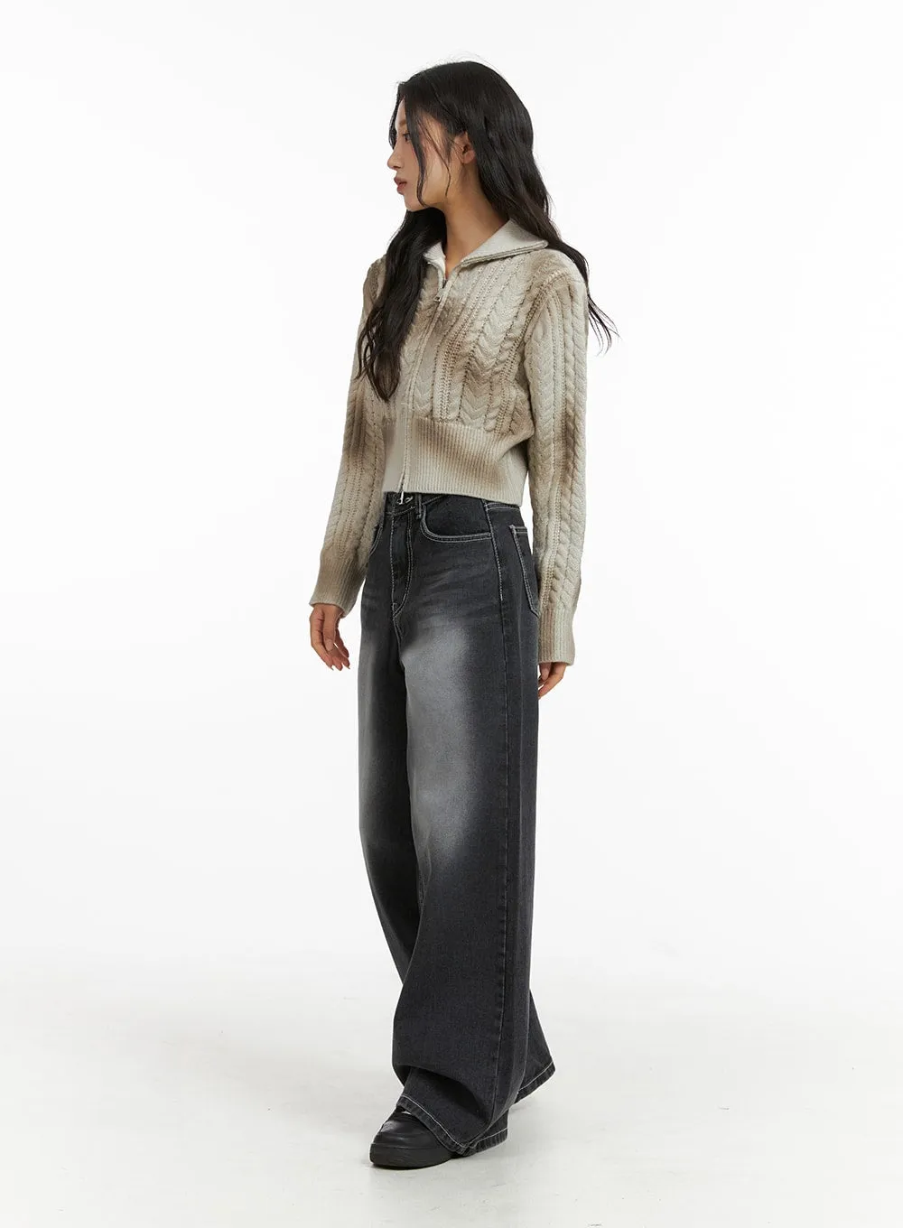 Wide Leg Button Jeans