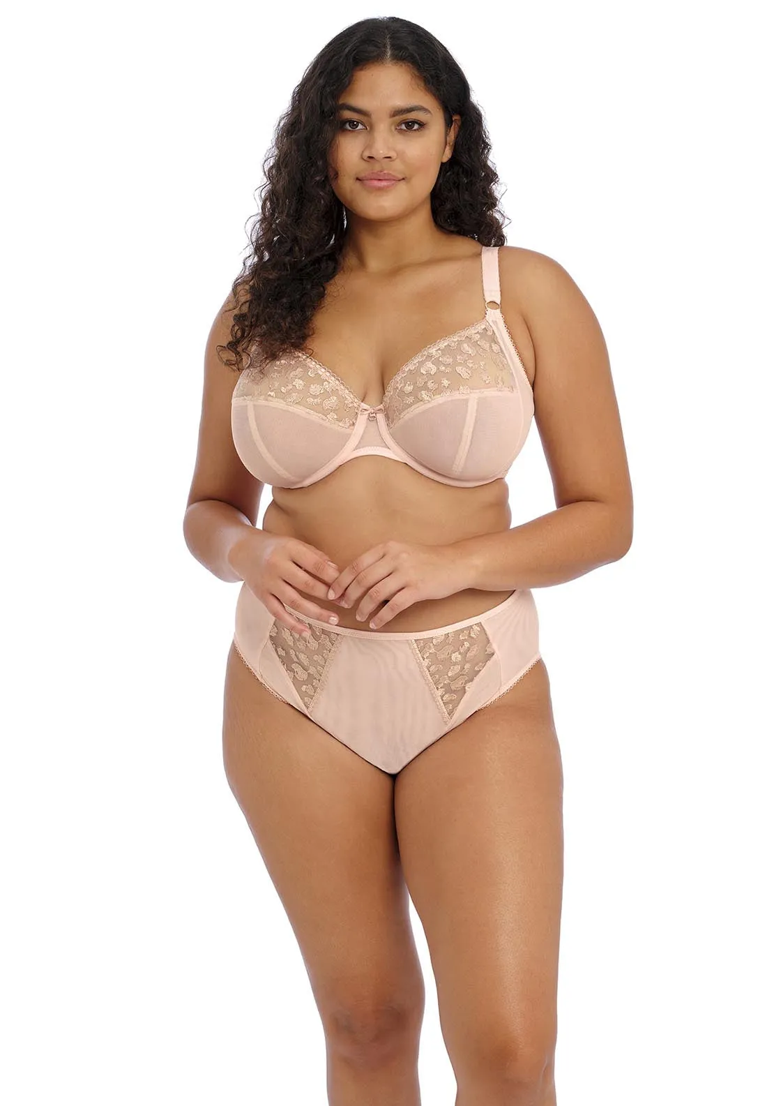 Namrah underwire plunge bra No. 1