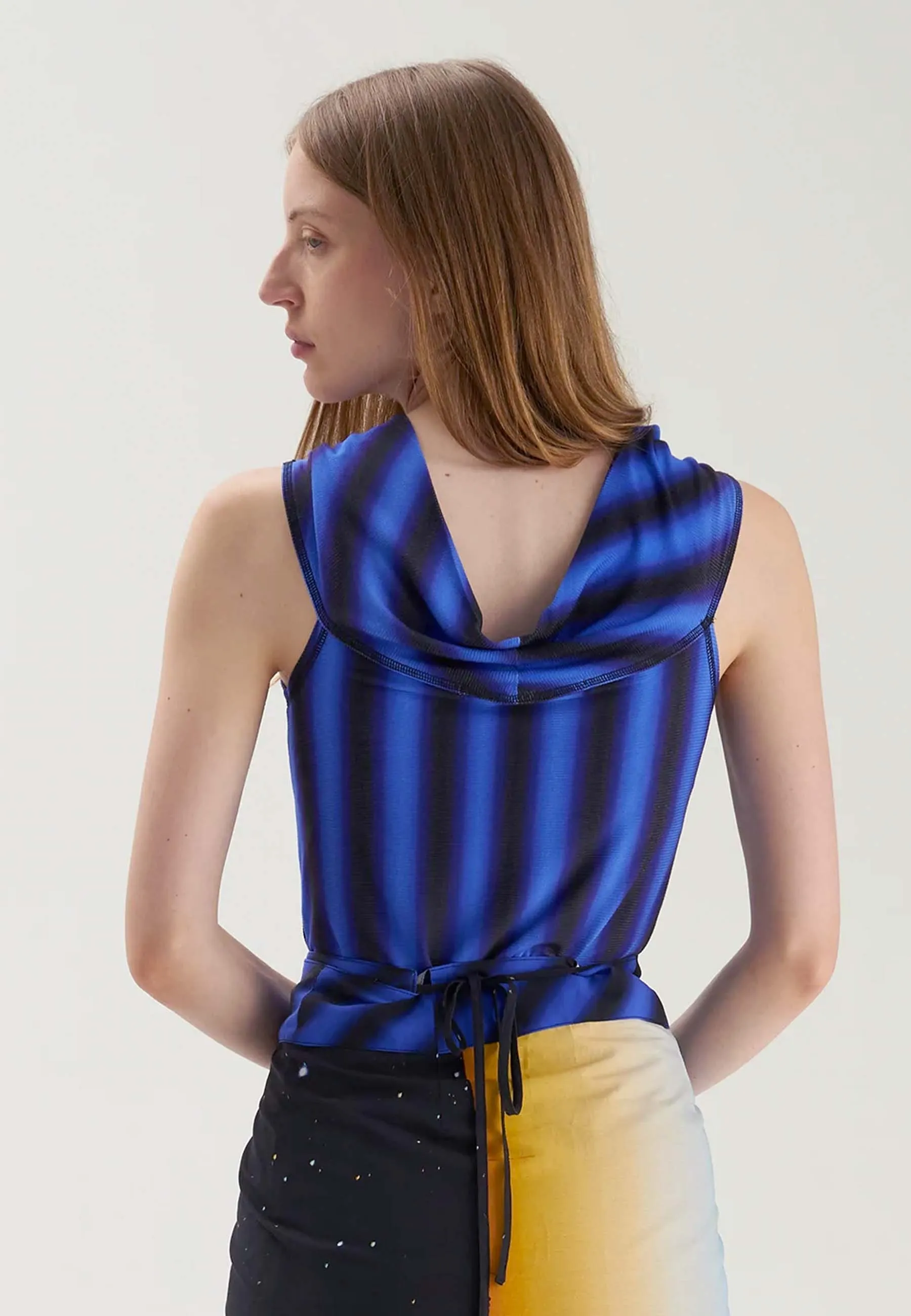 Off-Shoulder T-Shirt - Black/Blue Stripe