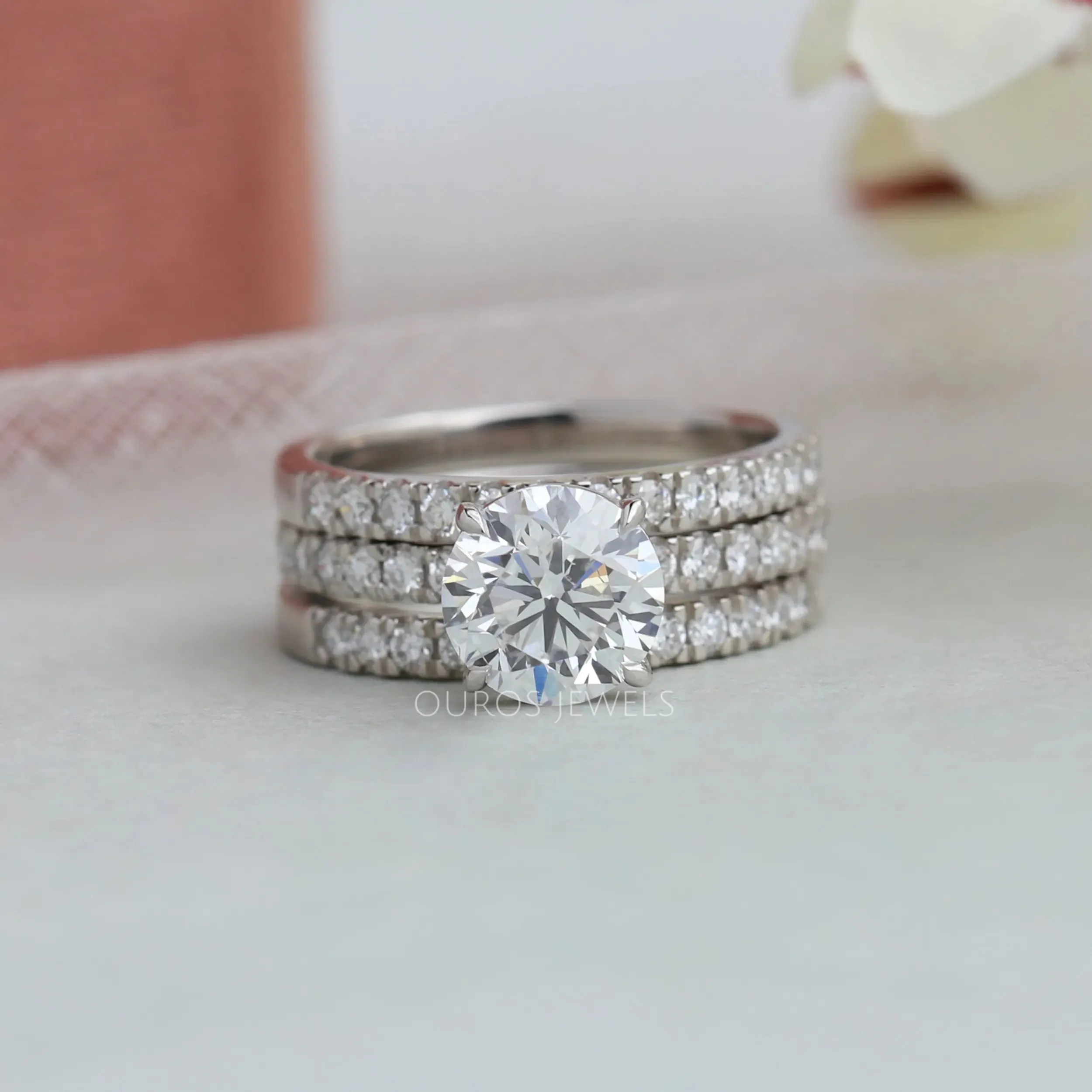 Round Cut Solitaire Accent Diamond Bridal Ring Set