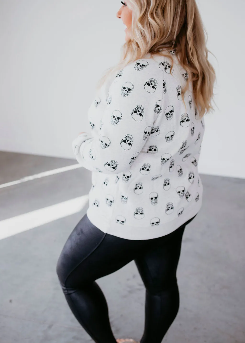 Skull Print Sweatshirt