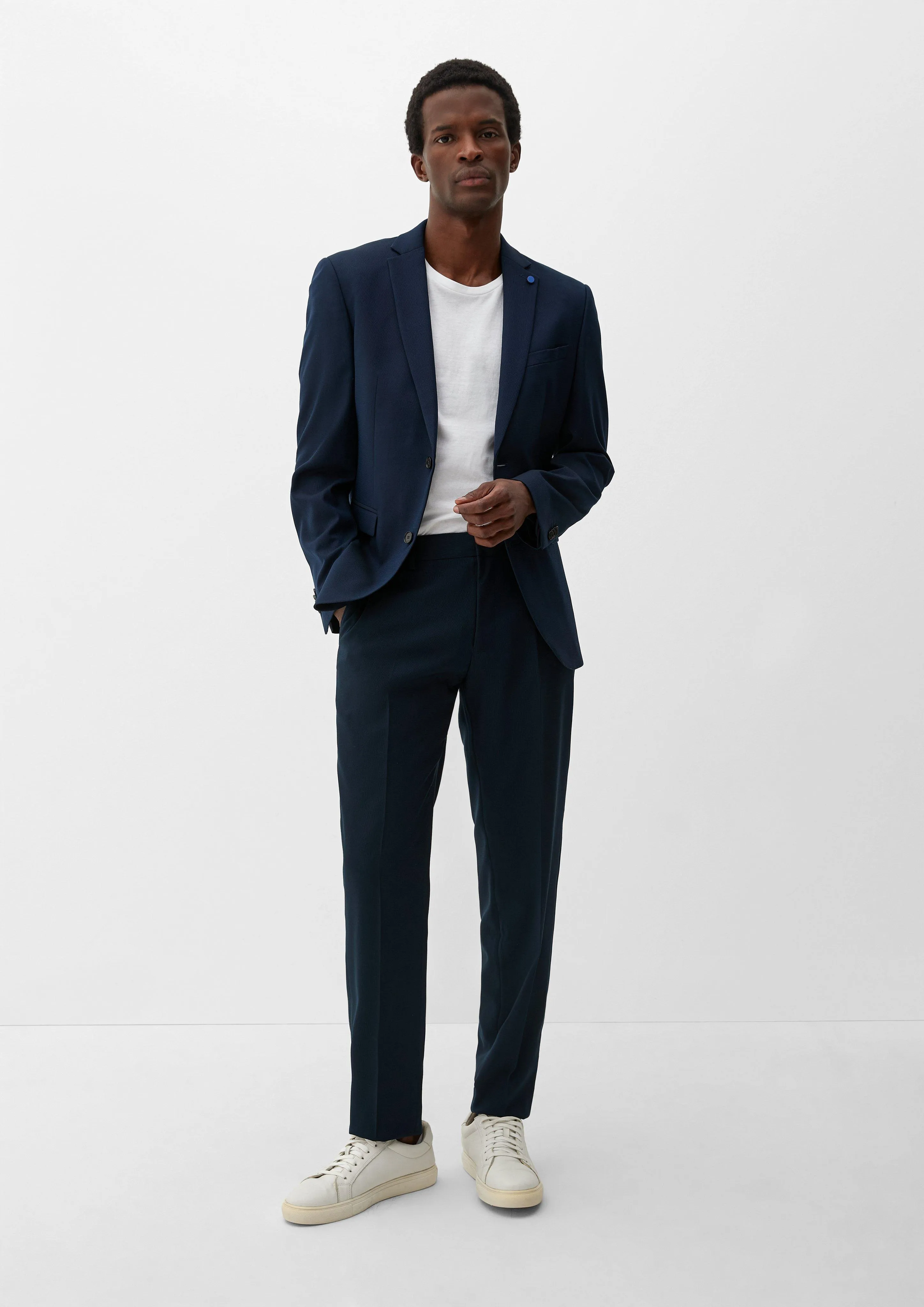 Slim Fit: Suit trousers with stretch for comfort