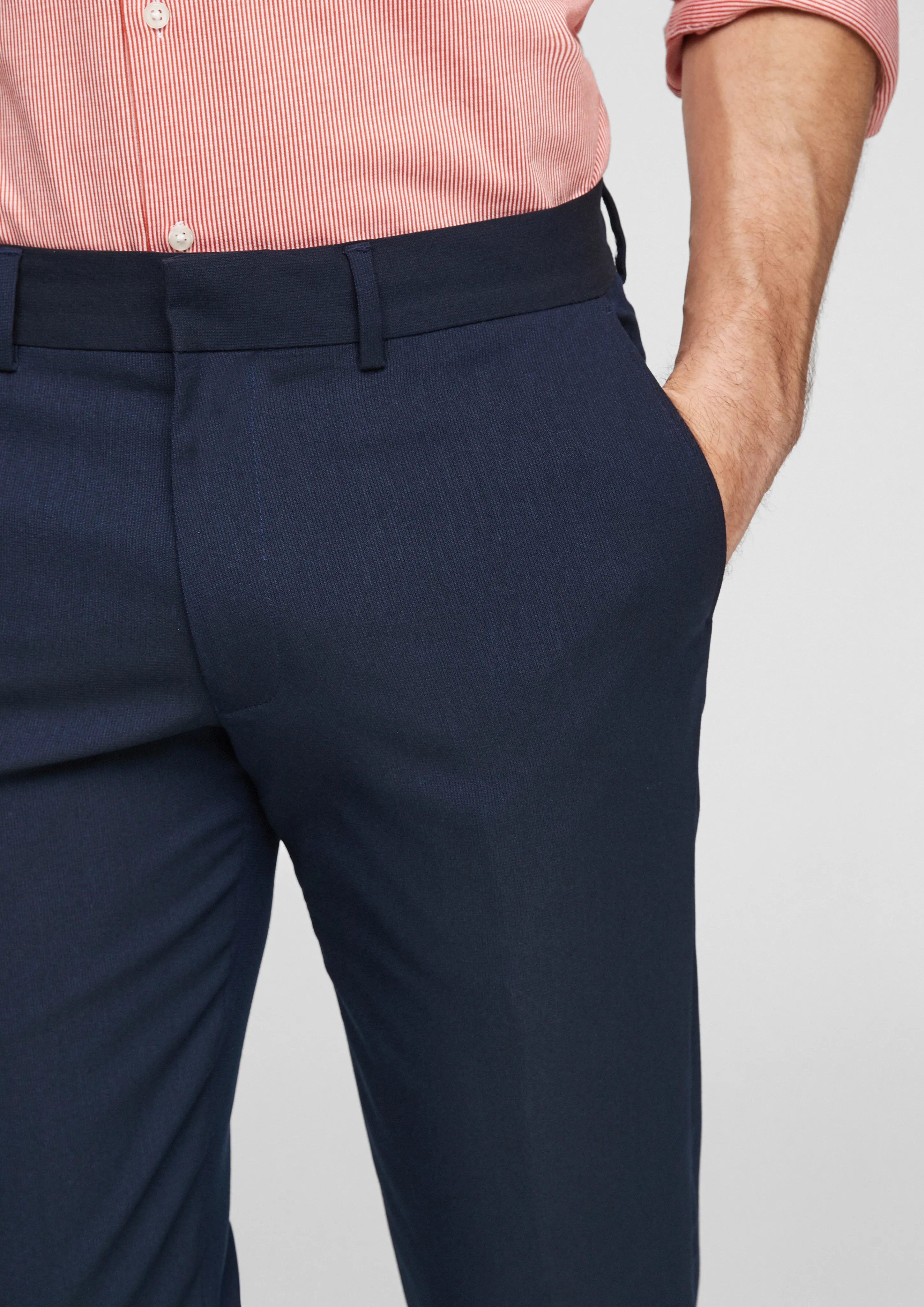 Slim Fit: Suit trousers with stretch for comfort