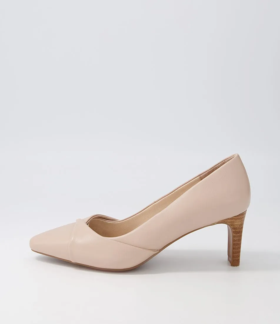 SUPERSOFT Narlies Nude Leather Heels