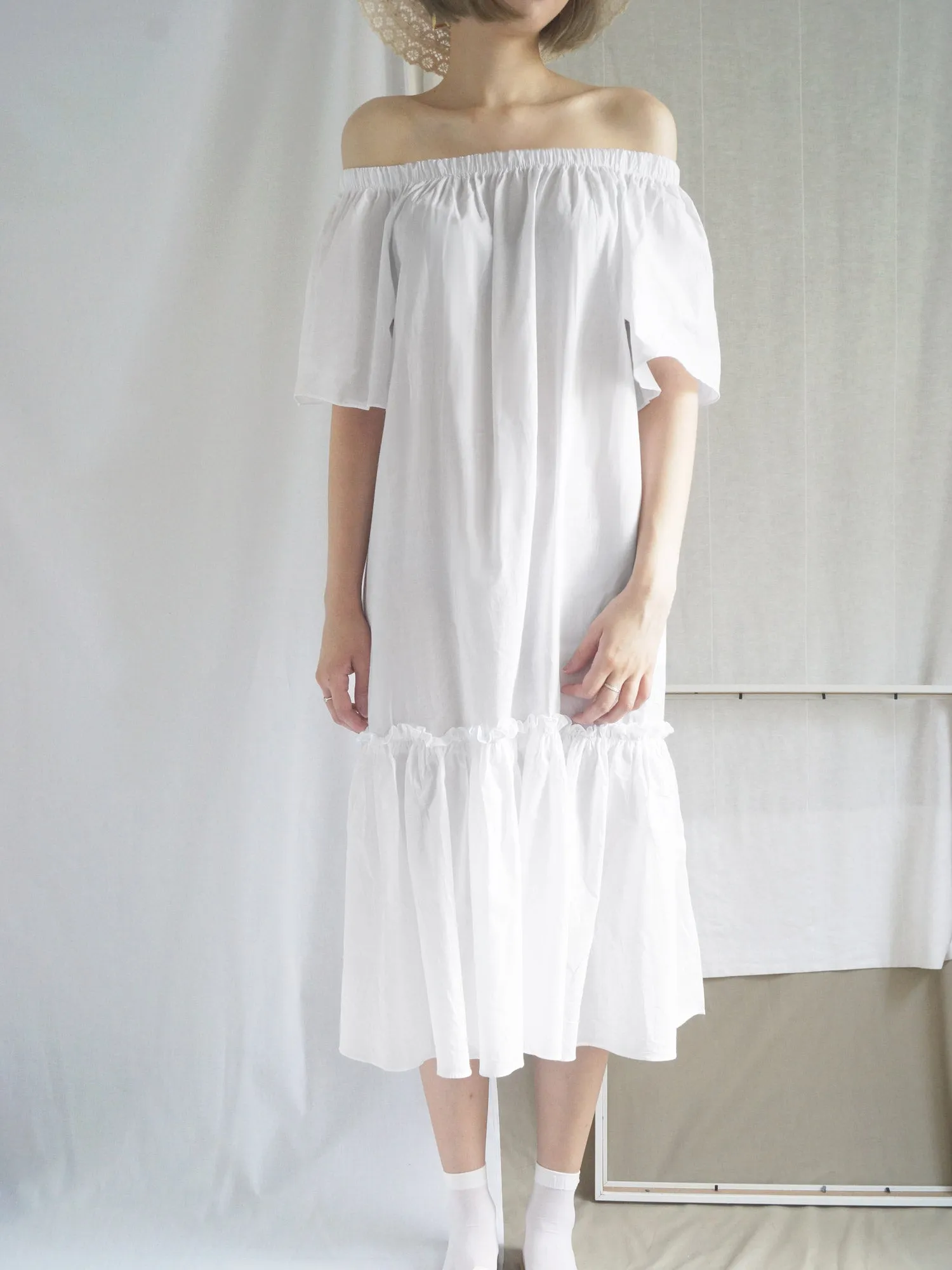 Tahini Off-Shoulder Dress - White