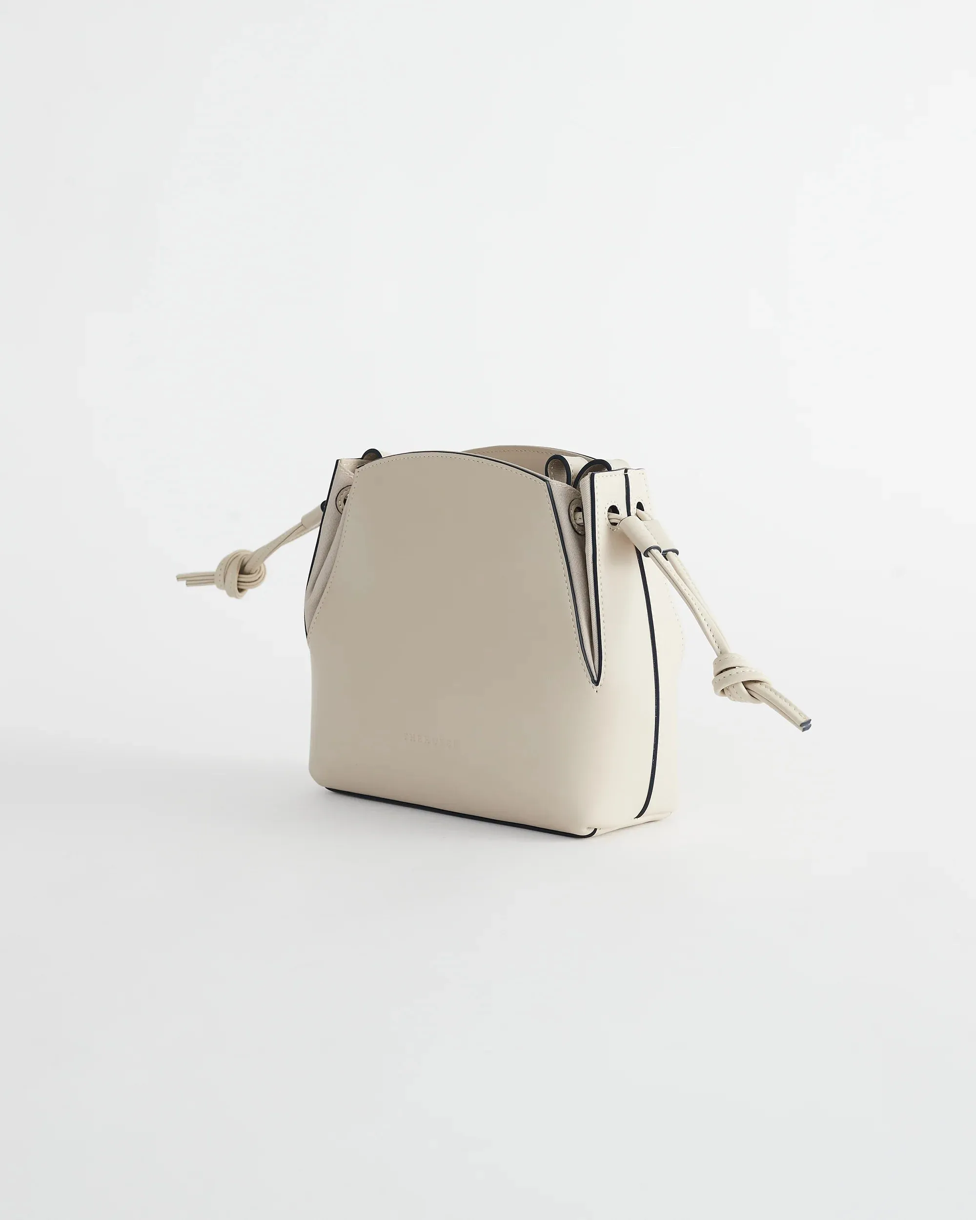 The Juno Shoulder Bag - Oat